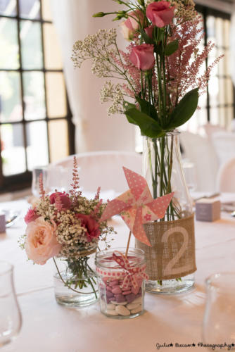 Bocaux et bouquets roses champêtres aromatique fleuriste mariage