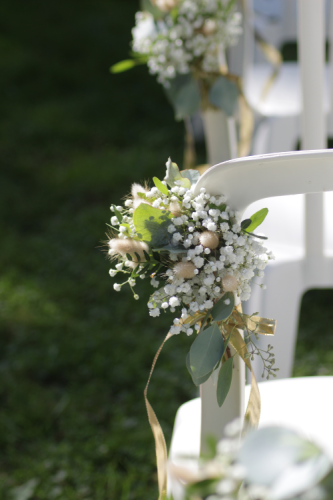 petit bouquet de gypsophile, eucalyptus et lagurus