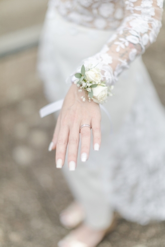 Bracelet fleuri tout blanc